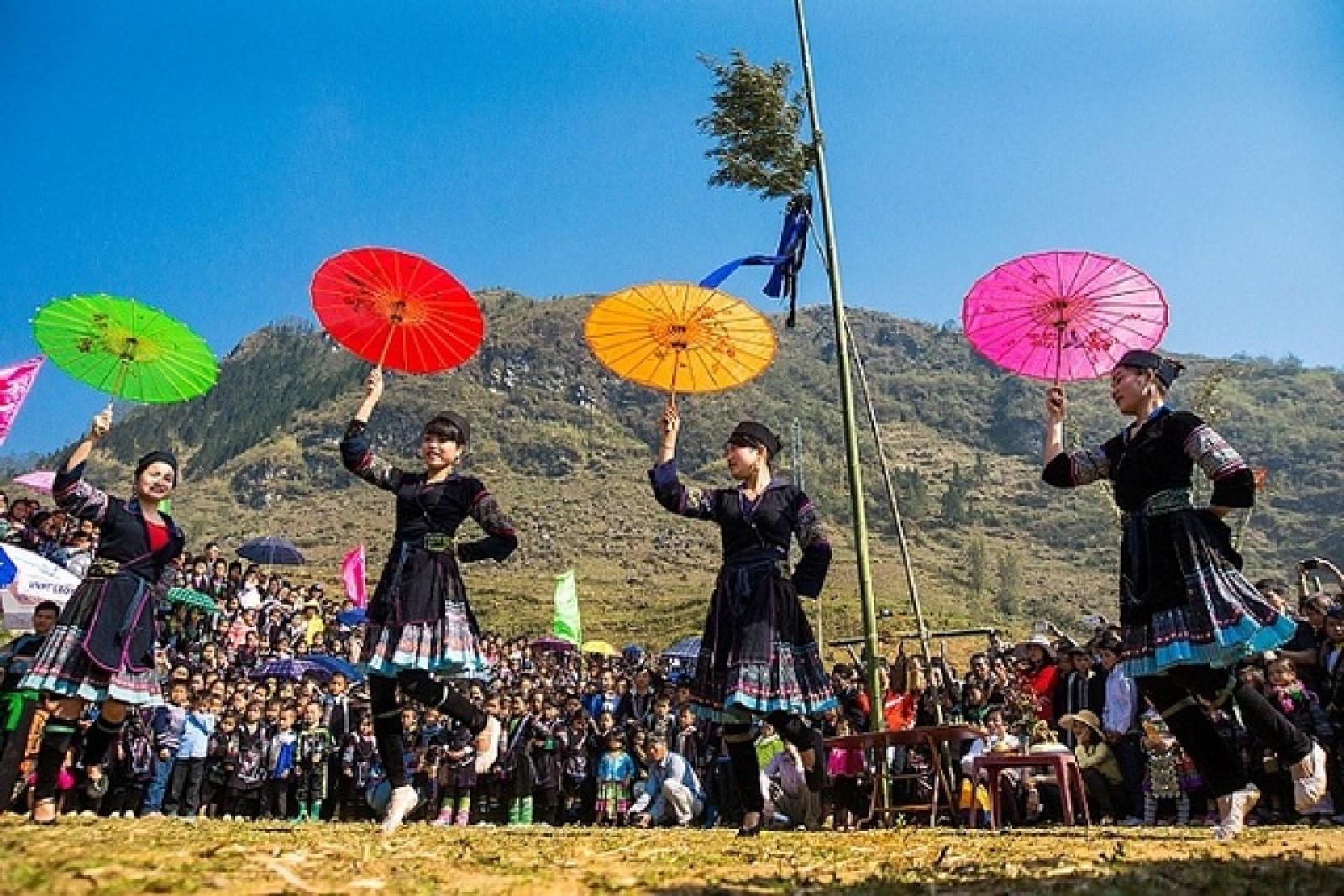 Những lễ hội đặc sắc tại xứ Lào Cai