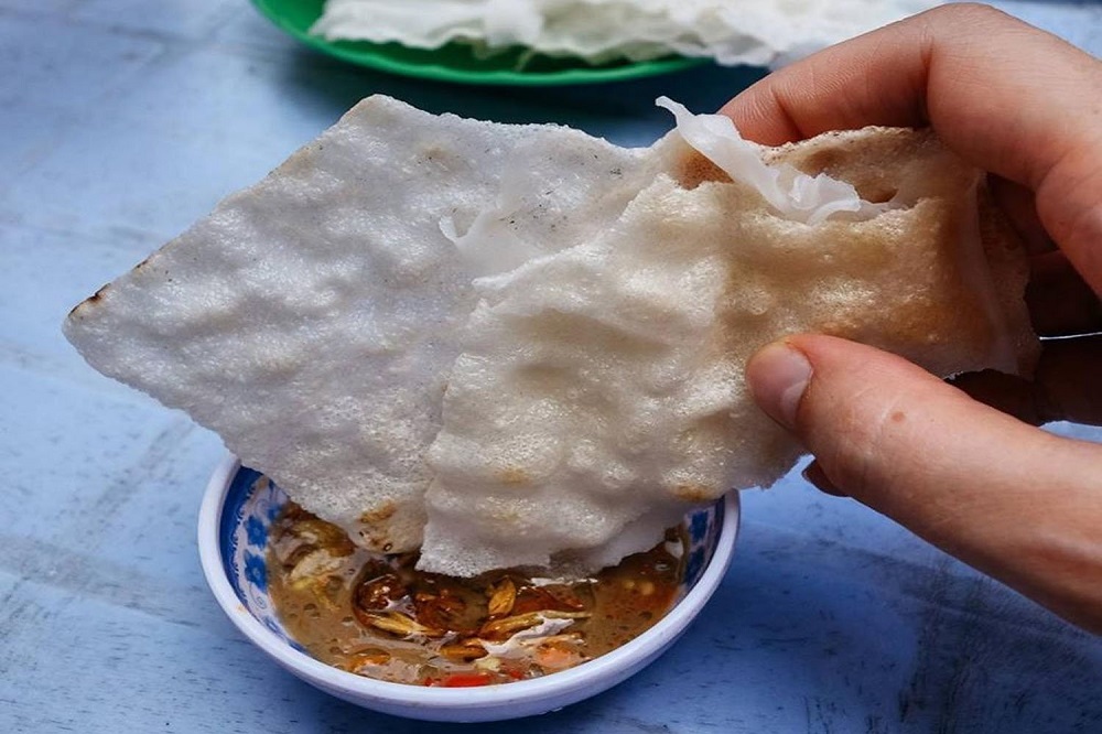 Bánh đập là đặc sản nổi tiếng của người Quảng Nam